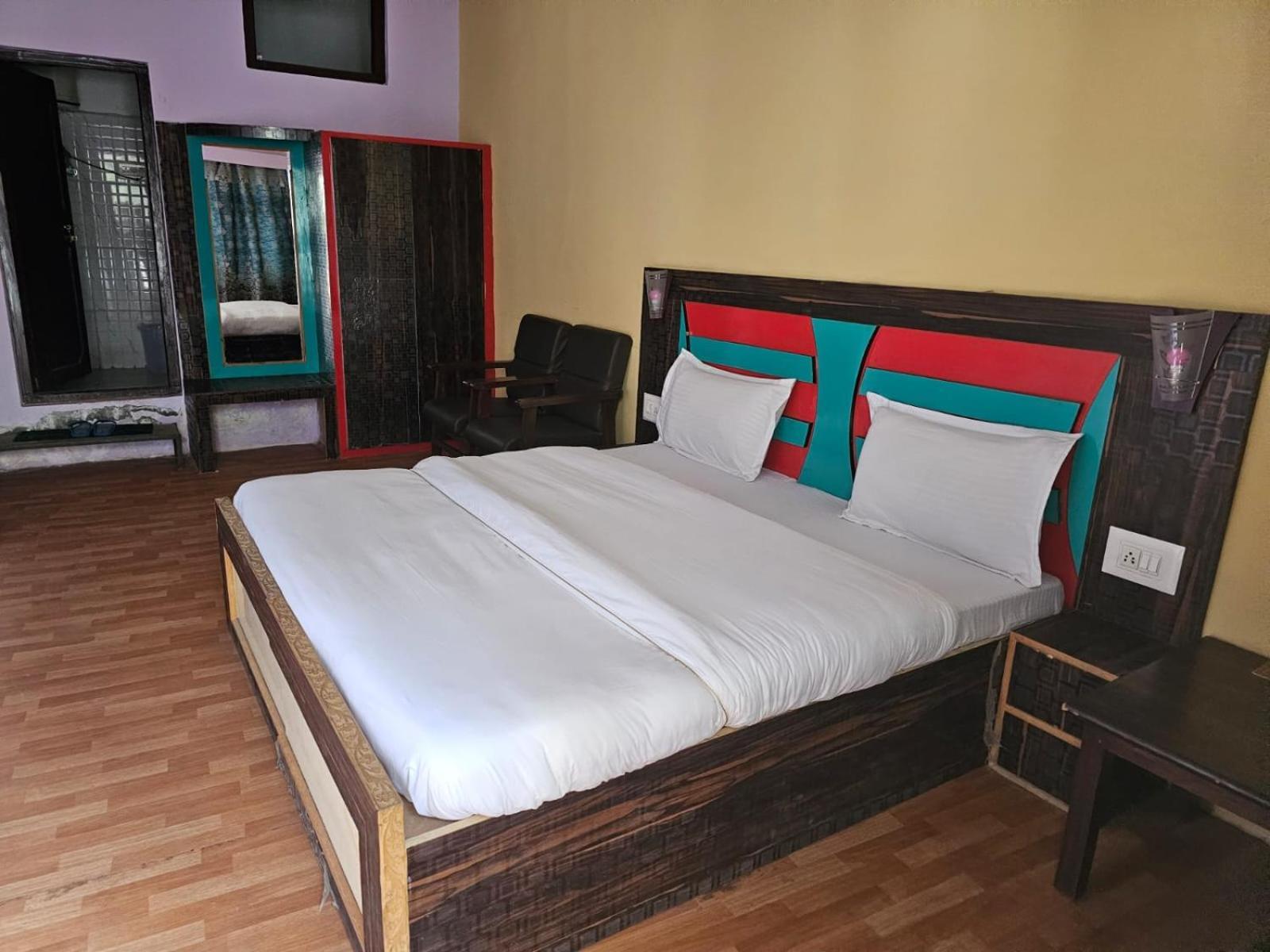 Hotel Afzal And Restaurant Kargil Zewnętrze zdjęcie