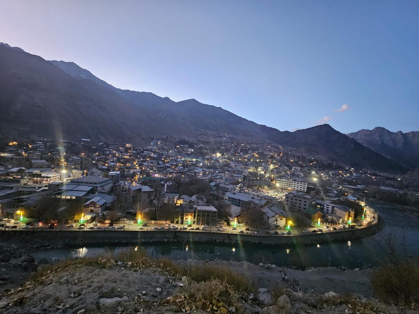 Hotel Afzal And Restaurant Kargil Zewnętrze zdjęcie